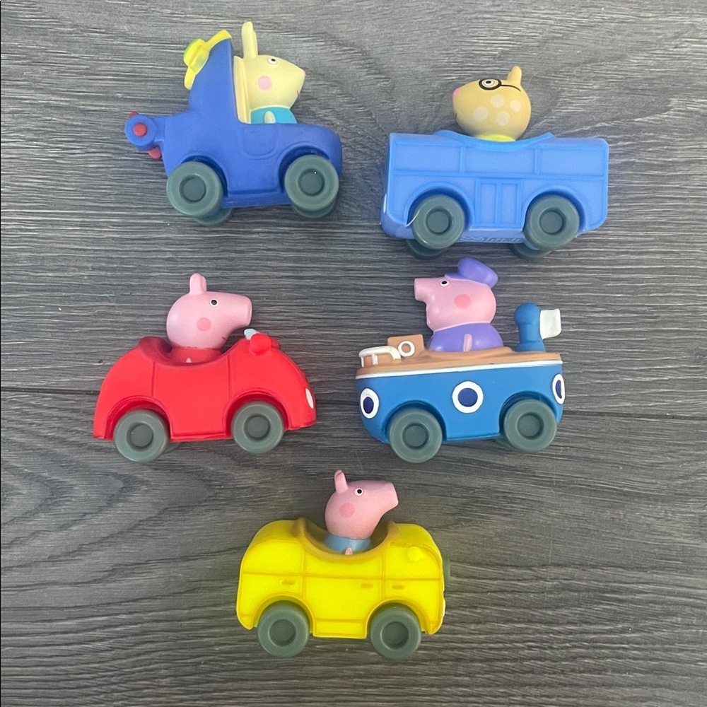 Peppa Pig Colorful Vehicle Collection - Red, Blue, Yellow , pink